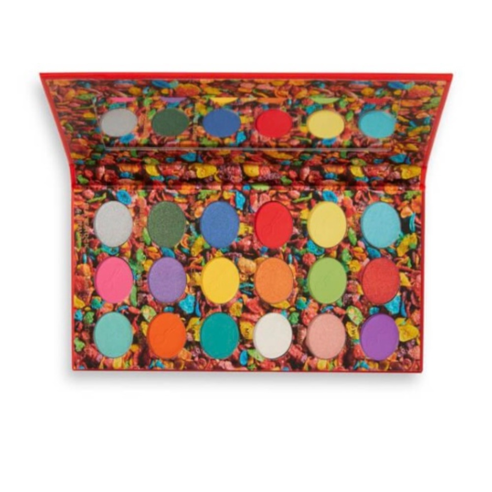 I ❤️ REVOLUTION Eye Palette .. New and Unused